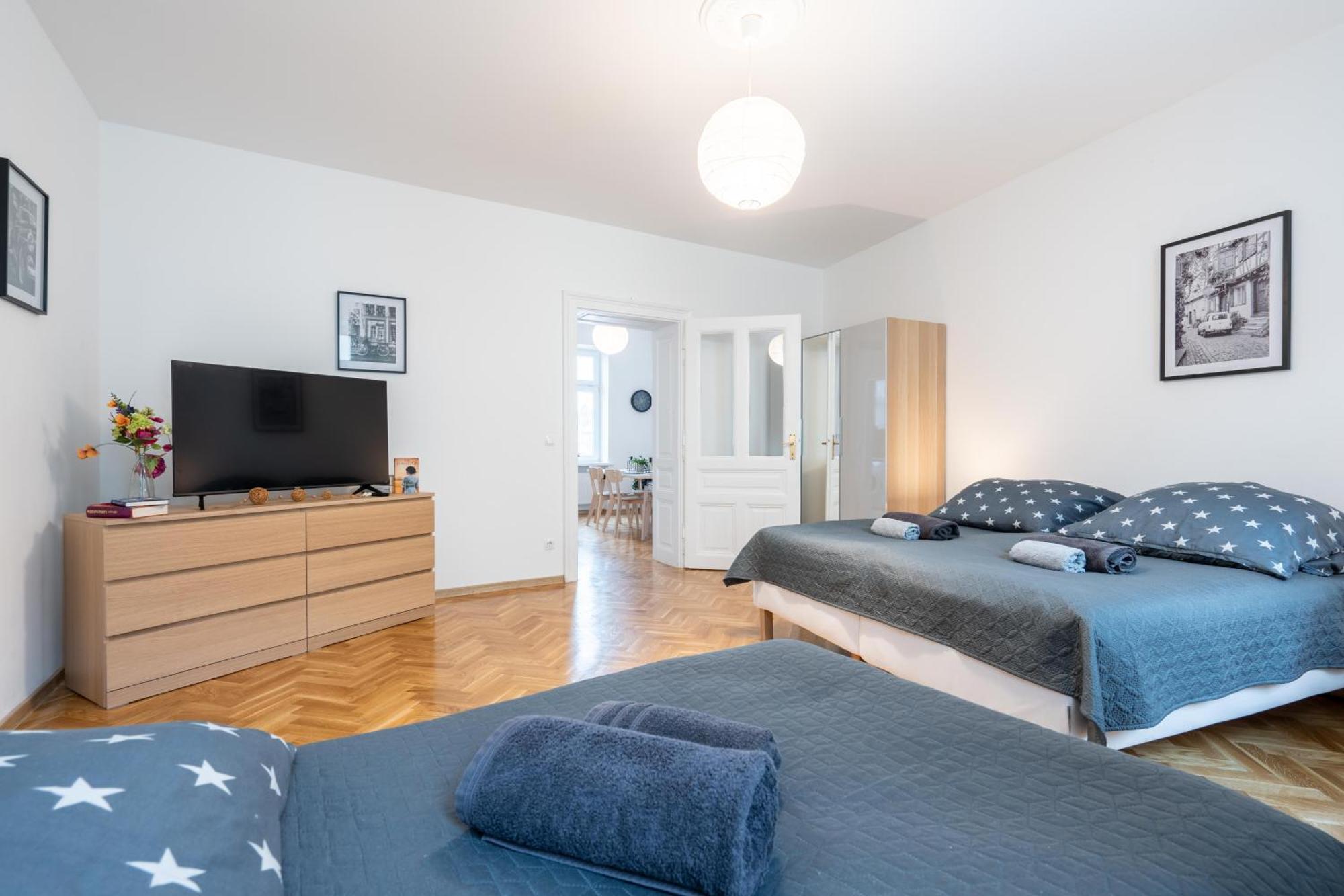 Revliving Primus Und Secundus - Garten - Netflix - - Nespresso