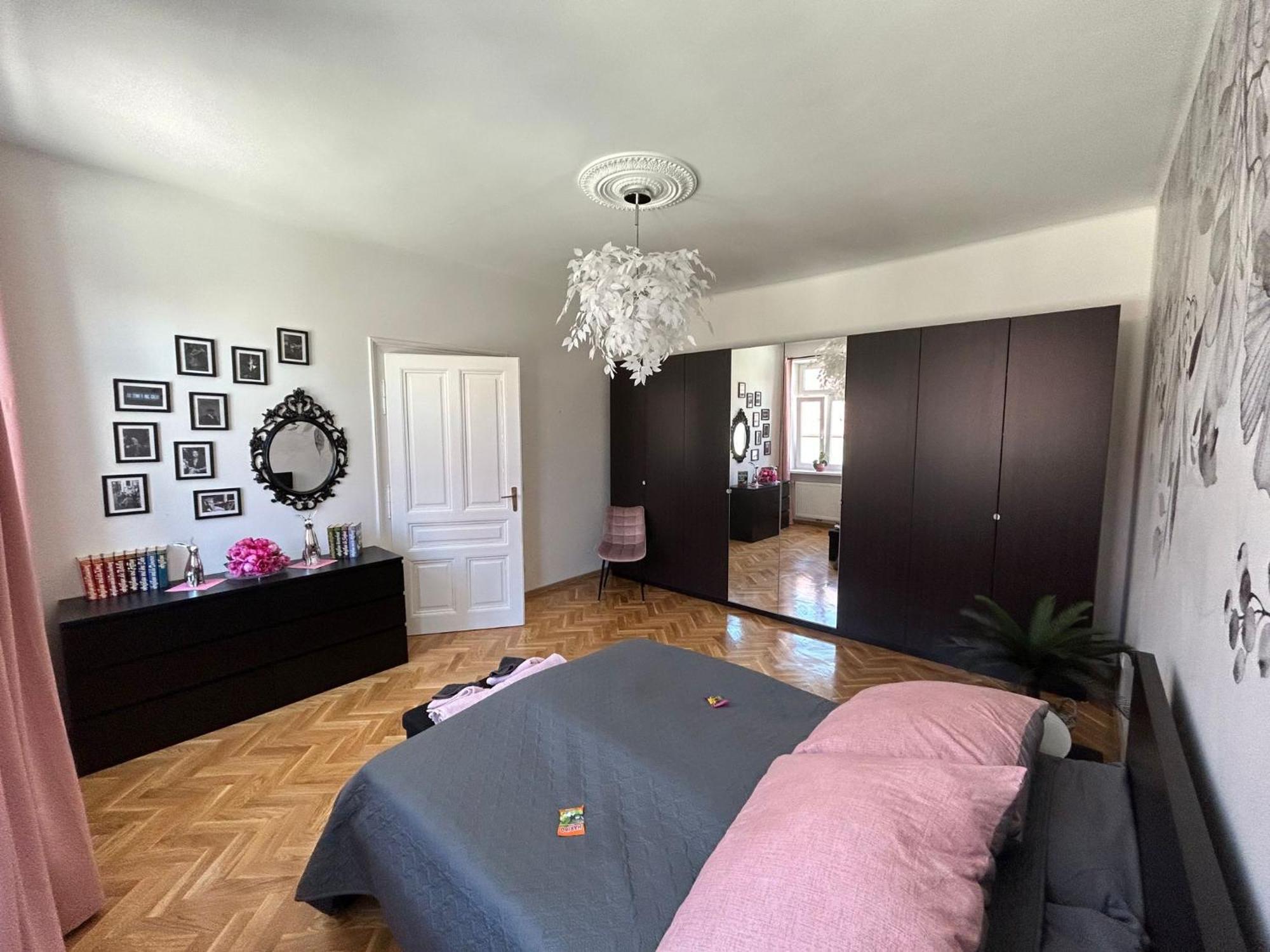 Apartment Revliving Primus Und Secundus - Garten - Netflix - - Nespresso